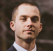 Thomas Whitfield, handelsanalytiker og kryptomarkedsekspert, portræt